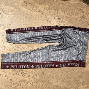 Peloton Terez Capri leggings